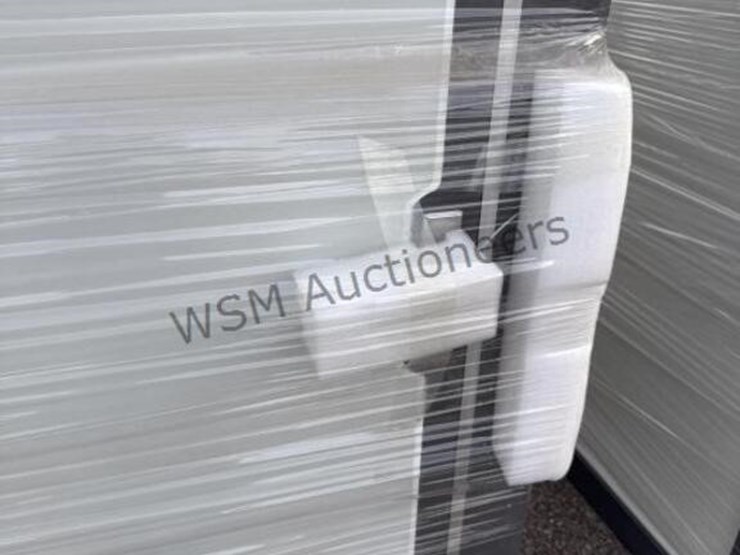 mobile-toilet-unit-image-9