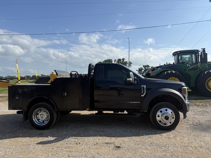 2019-ford-f450-image-4
