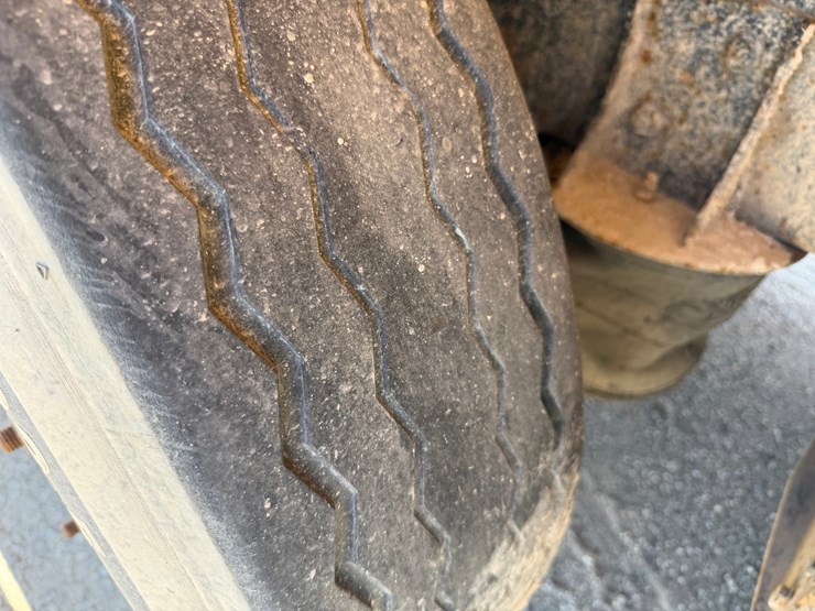 1995-mack-cl713-image-72