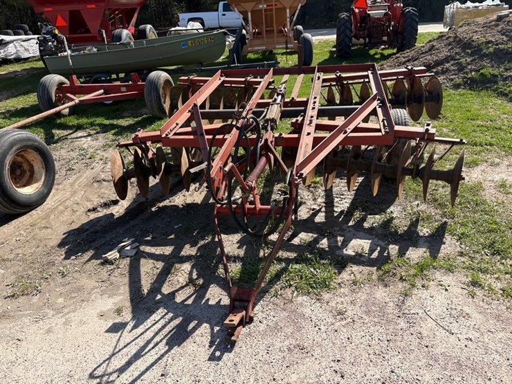 international-350-image-2