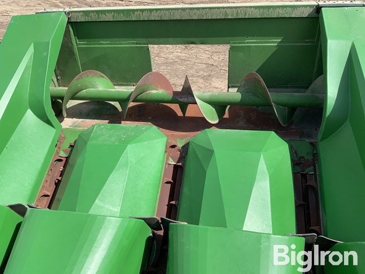 john-deere-3940-image-9