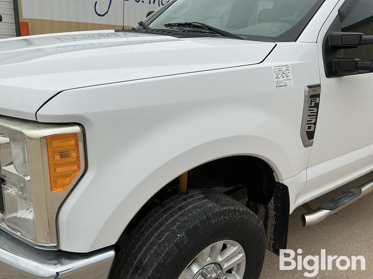 2017-ford-f250-xl-image-11