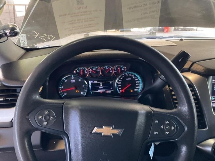 2019-chevrolet-tahoe-image-16