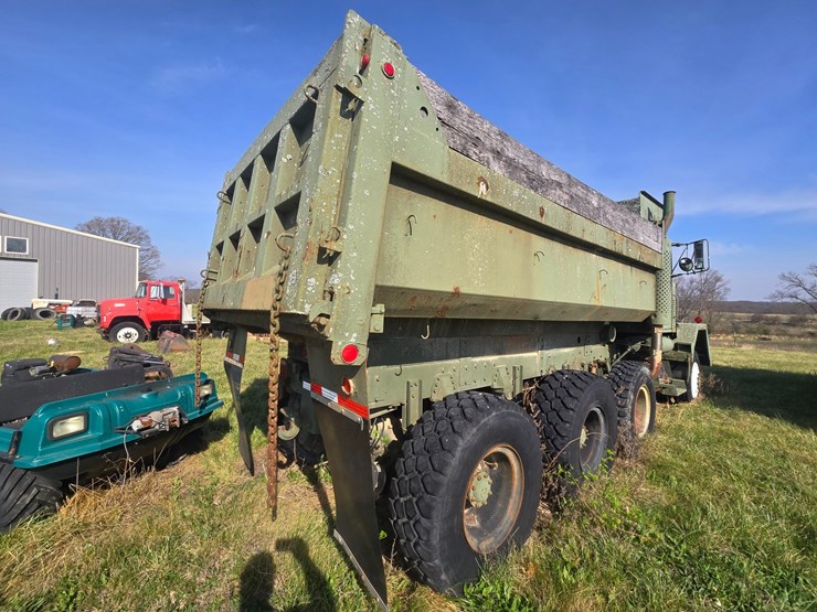 #23785-•-1979-am-general-dumptruck-(nonrunner)-image-6