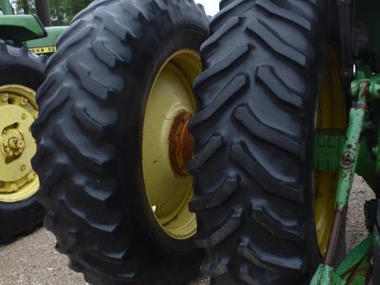 john-deere-4840-image-12