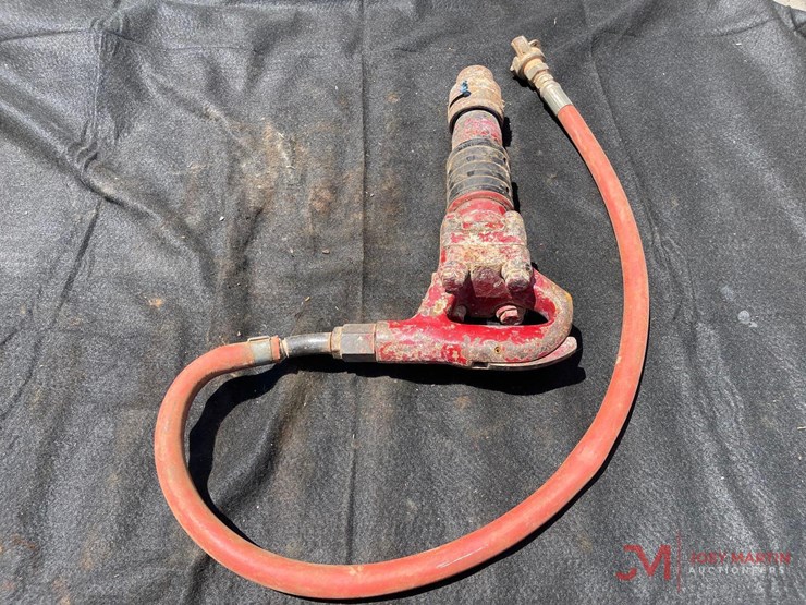 pneumatic-chipping-hammer-image-2