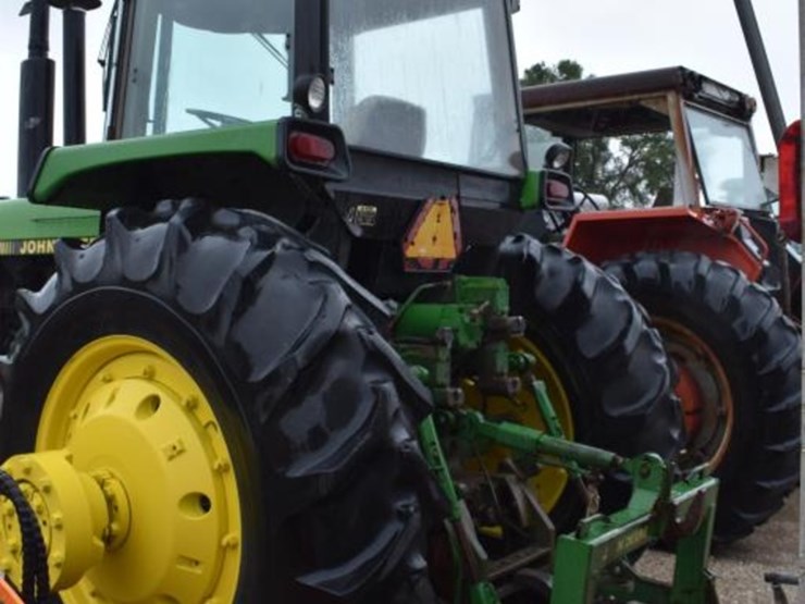 john-deere-4555-image-6