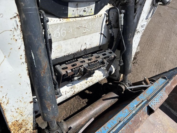 2016-bobcat-t650-image-13