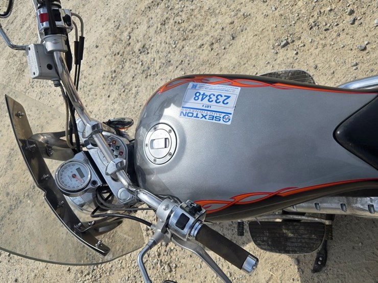 #23348-•-2006-victory-kingpin-motorcycle-image-31