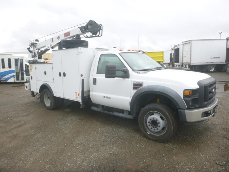 2008-ford-f550-image-2