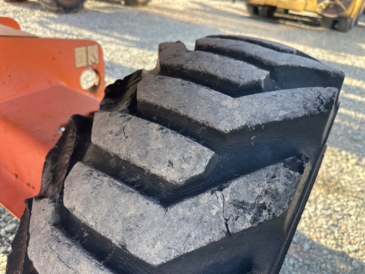 2007-jlg-400s-image-52