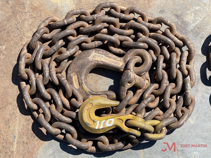 3/8"-chain-with-hooks-image-1