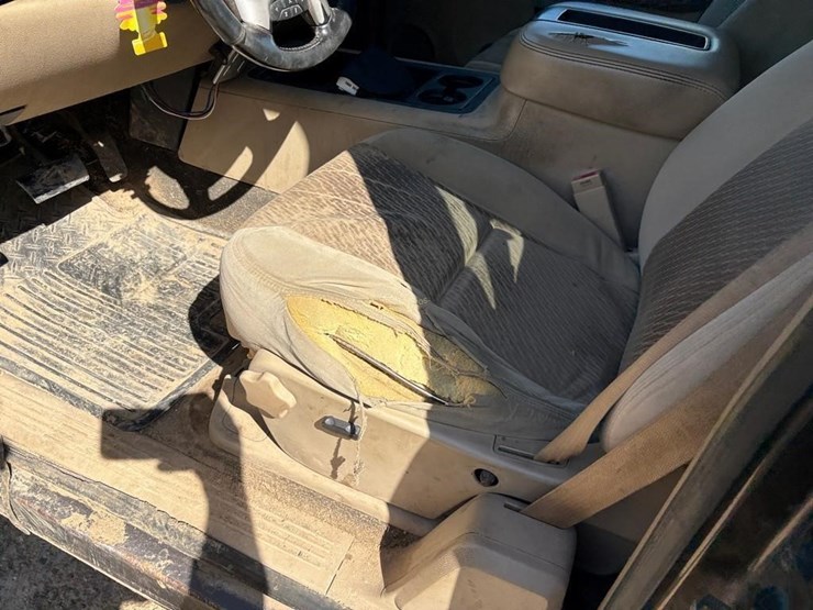 2008-chevrolet-2500-image-9