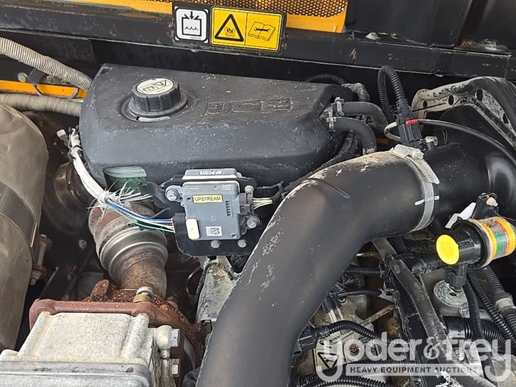2017-jcb-510-56-image-56
