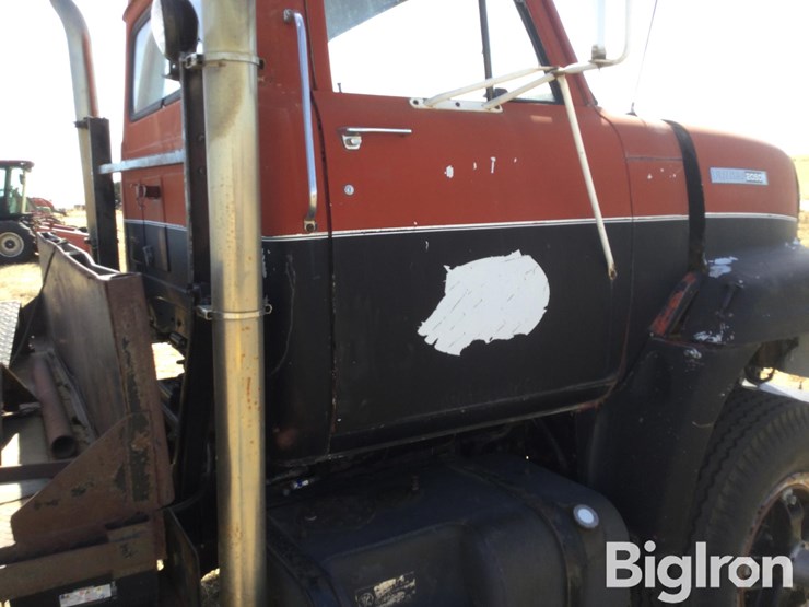 1972-international-fleetstar-image-9