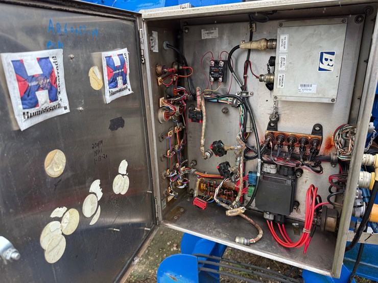 2007-rhino-tc50-2250-hp-triplex-frac-pump-mtd-on-t/a-trailer-image-17