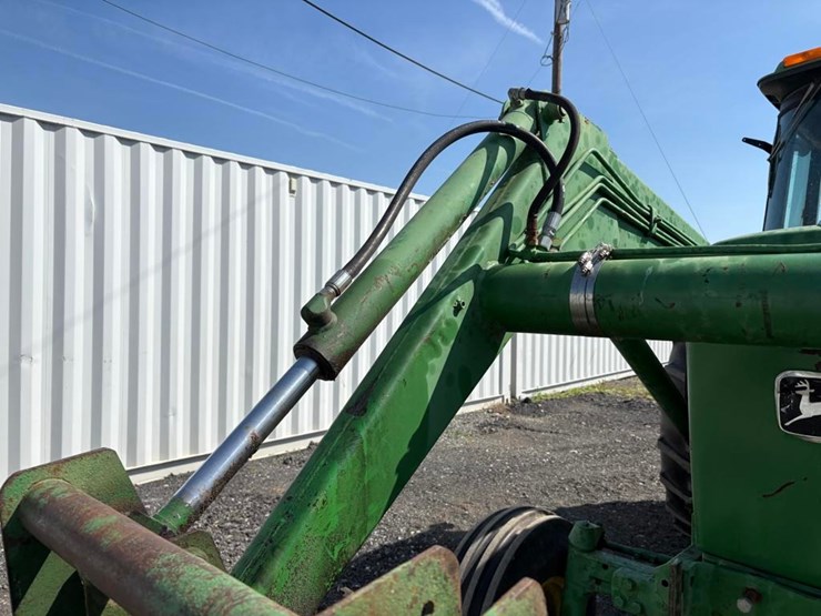 john-deere-4230-image-6