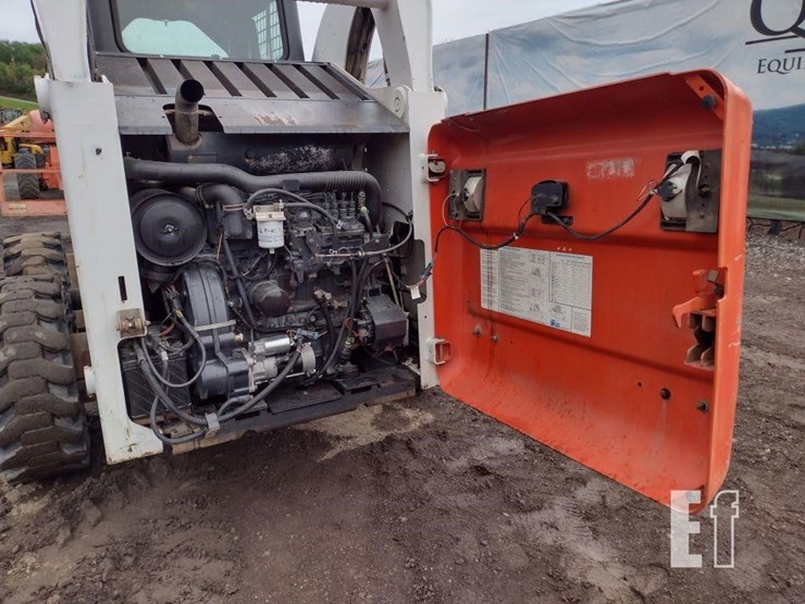 2002-bobcat-s250-image-23