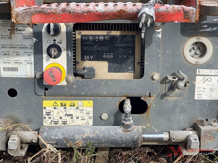 2016-skyjack-sjiii3219-image-9