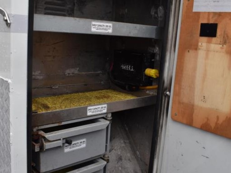 2015-case-ih-4300-image-10