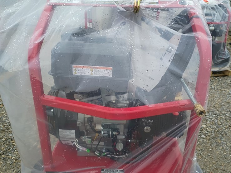 #24440-•-2026-magnum-4000-series-gold-hot-pressure-washer-image-10