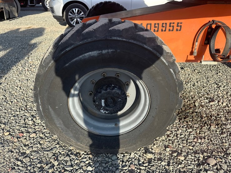 2007-jlg-400s-image-57