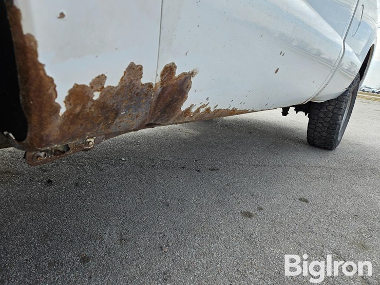 2012-ford-f250-xl-image-10