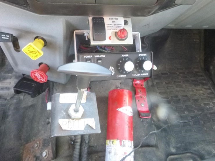 2015-ford-f750-image-6