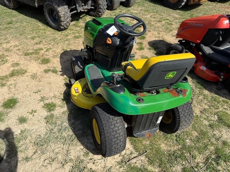 john-deere-l110-image-5