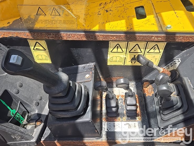 2018-jcb-510-56-image-69