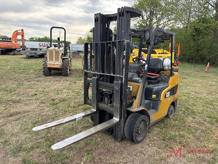 caterpillar-2c6000-image-4