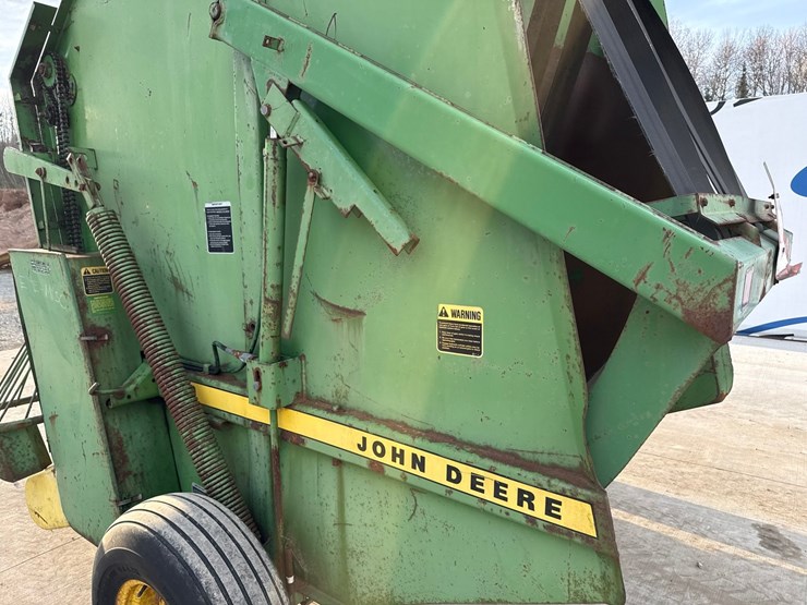 john-deere-510-image-21
