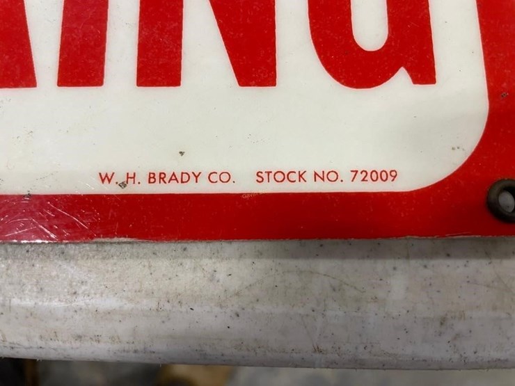 w.h-brady-co-"no-smoking"-plastic-sign-image-2
