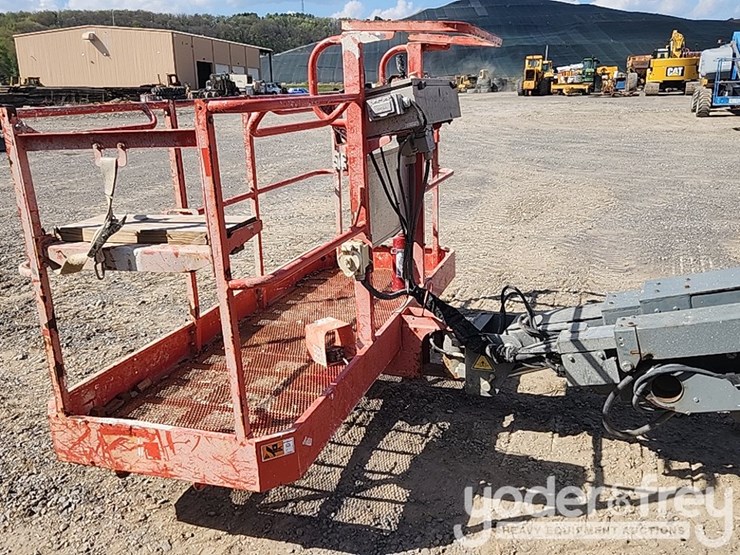 2016-skyjack-sj61t-image-26