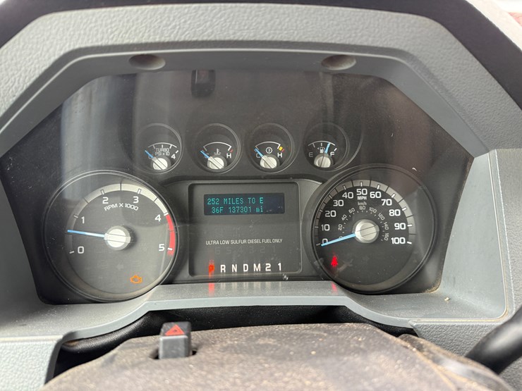 2012-ford-f350-xl-image-14