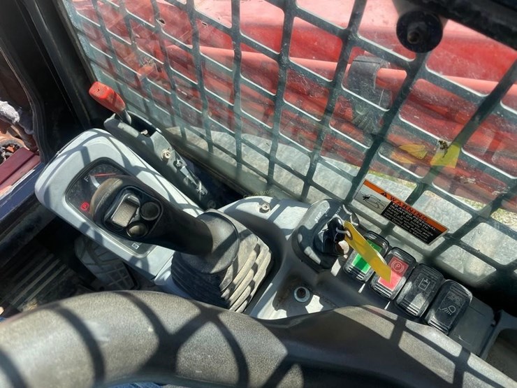 kubota-svl75-image-14