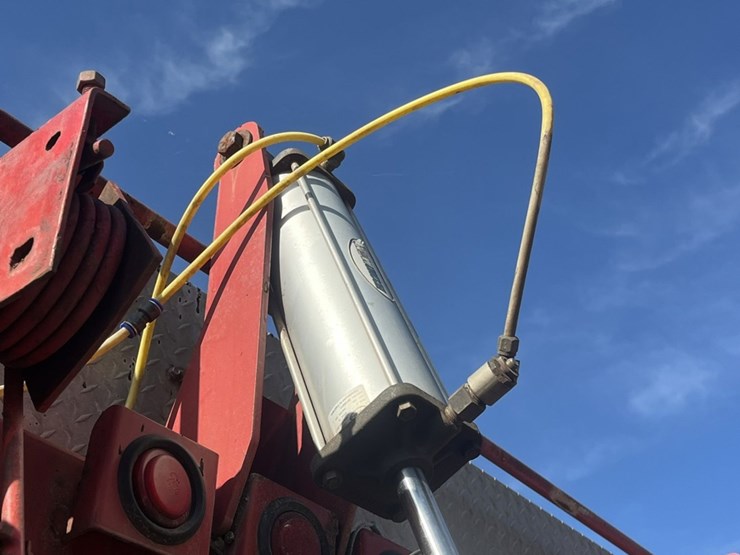 #1704-•-2006-abs-rc5-live-bottom-trailer-image-35