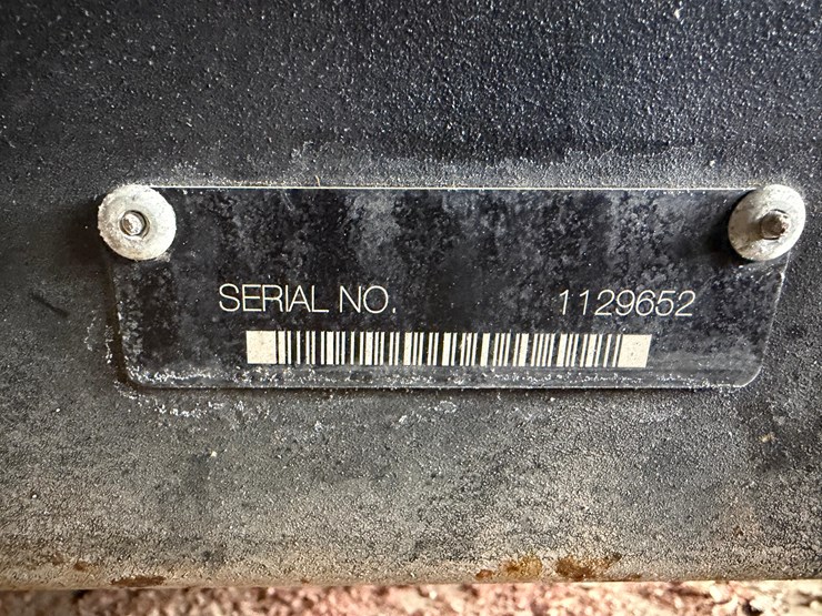 skid-steer-mount-angle-broom-image-4