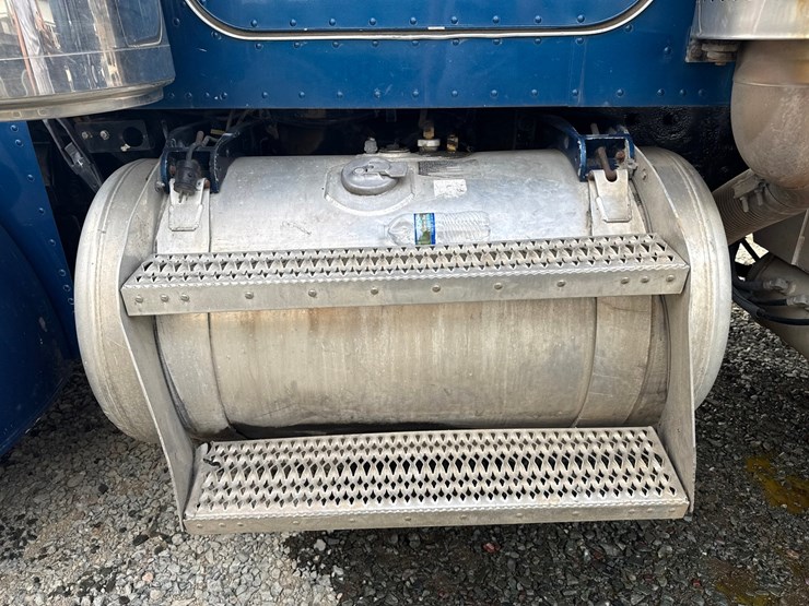 1999-caterpillar-c12-image-28