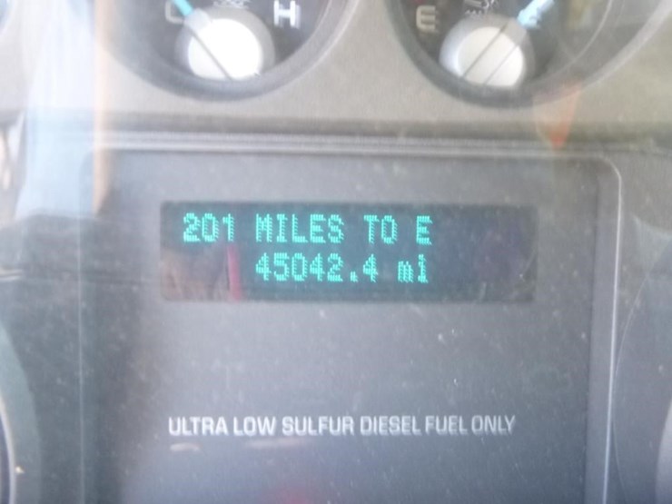 2015-ford-f750-image-26