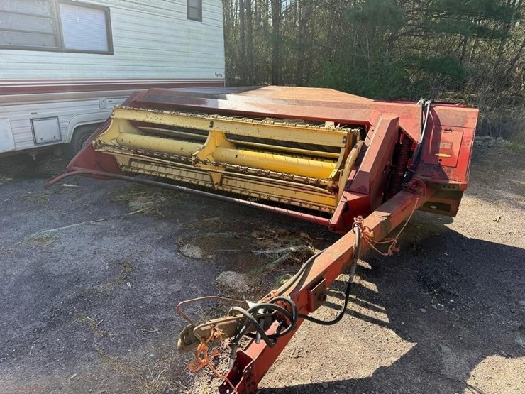 new-holland-489-image-1