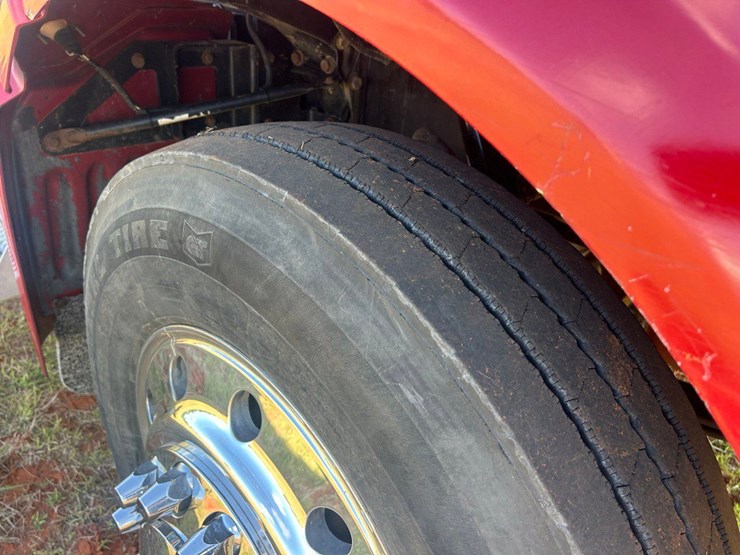 2012-peterbilt-386-image-20