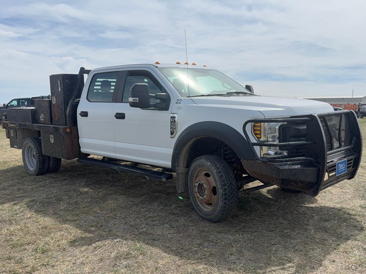2019-ford-f450-image-18