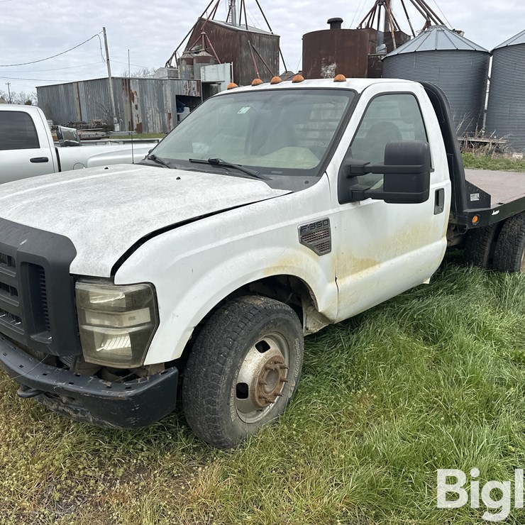2008 FORD F350 XL