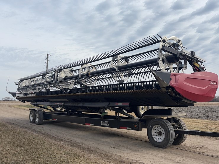 2023-mac-don-fd240-image-2