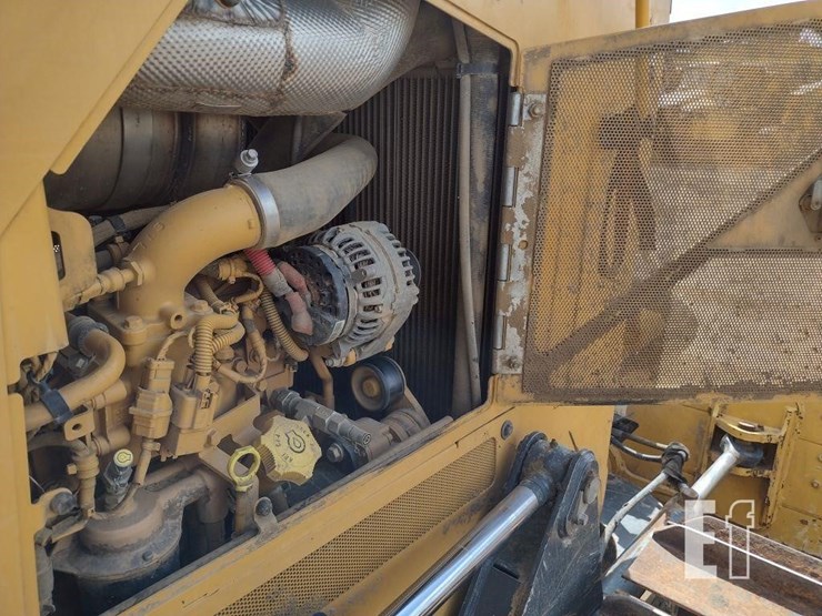 deere-650k-lgp-image-39