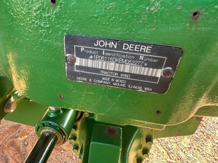 john-deere-6115d-image-17