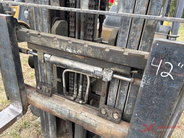 caterpillar-2c6000-image-5