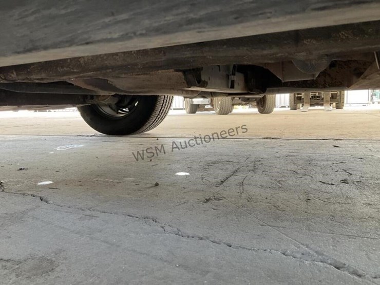 2019-chevrolet-tahoe-image-25