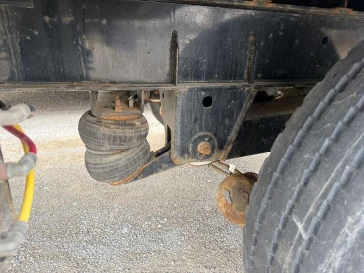 2021-deloupe-53-ft-quad/a-walking-floor-trailer-2d-image-21